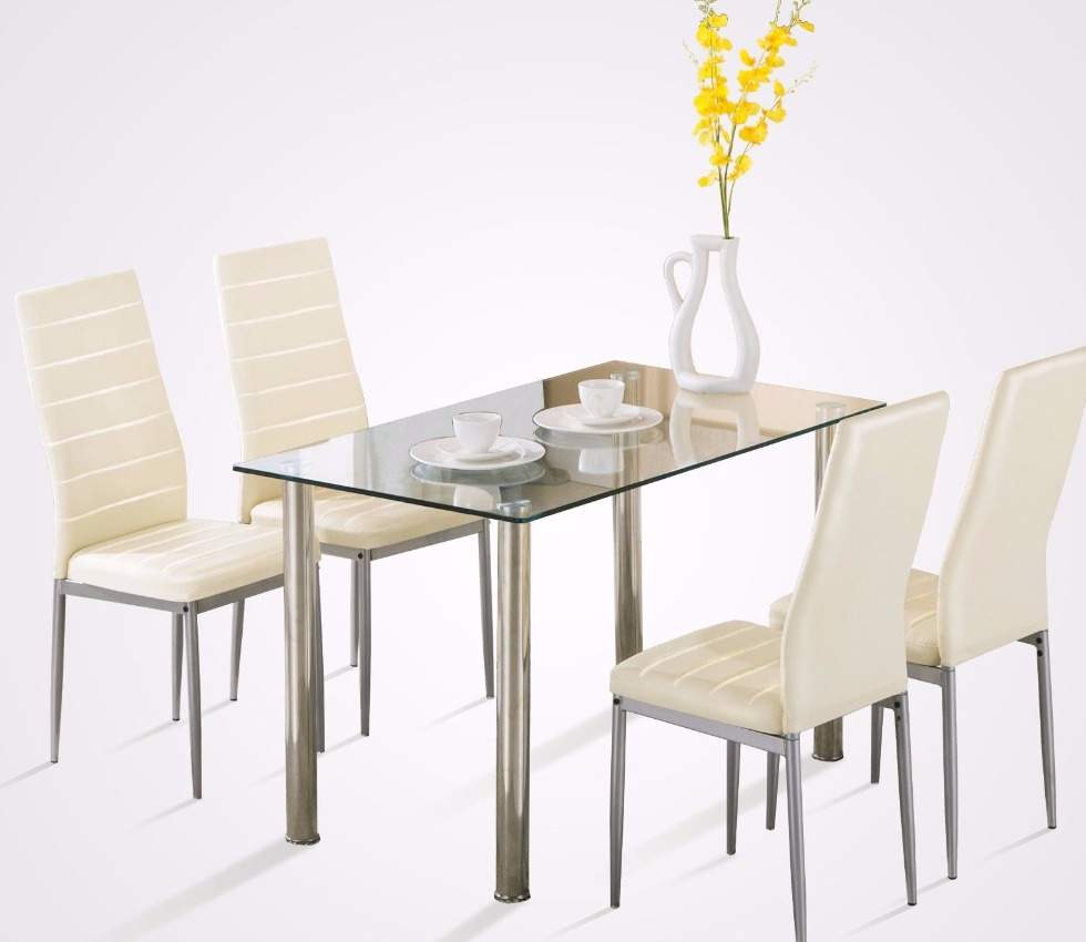 שולחן זכוכית איכותי עם 4 כסאות צבע לבן נוח ויפה ביותר