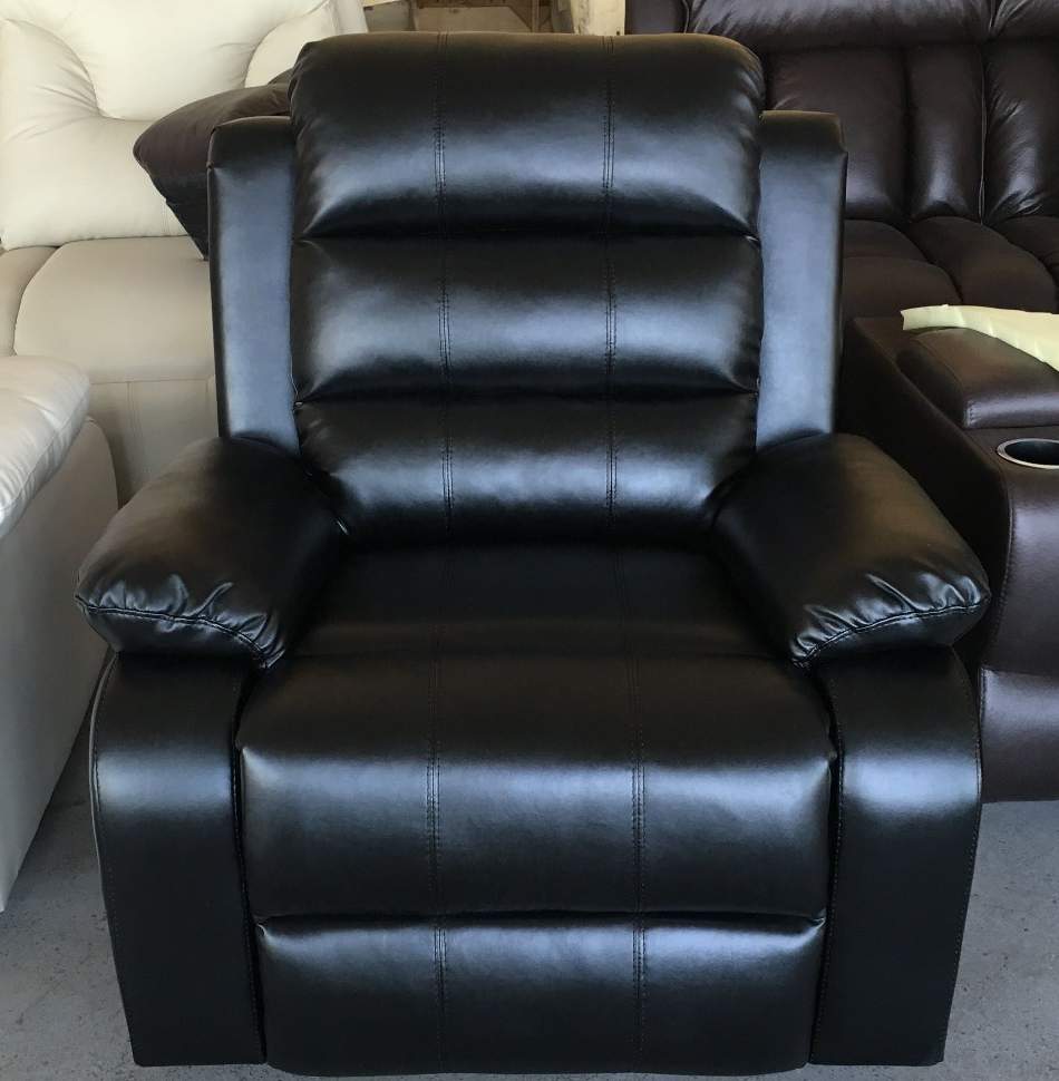 כסא סלון נוח מאוד איכותי מרופד וטוב  צבע שחור מדהים ביותר