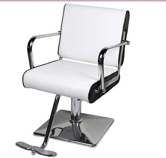 כסא מעור צבע לבן יפה ונוח 